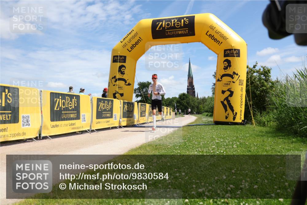 21.06.2026 - Viking Triathlon Michael Strokosch http://msf.ph/oto/9830584 21.06.2026 12:42:19 Laufen 8 meine-sportfotos.de