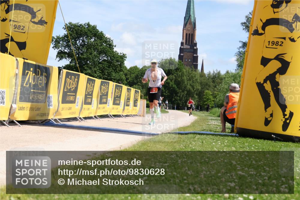 21.06.2026 - Viking Triathlon Michael Strokosch http://msf.ph/oto/9830628 21.06.2026 12:44:53 Laufen 74 meine-sportfotos.de