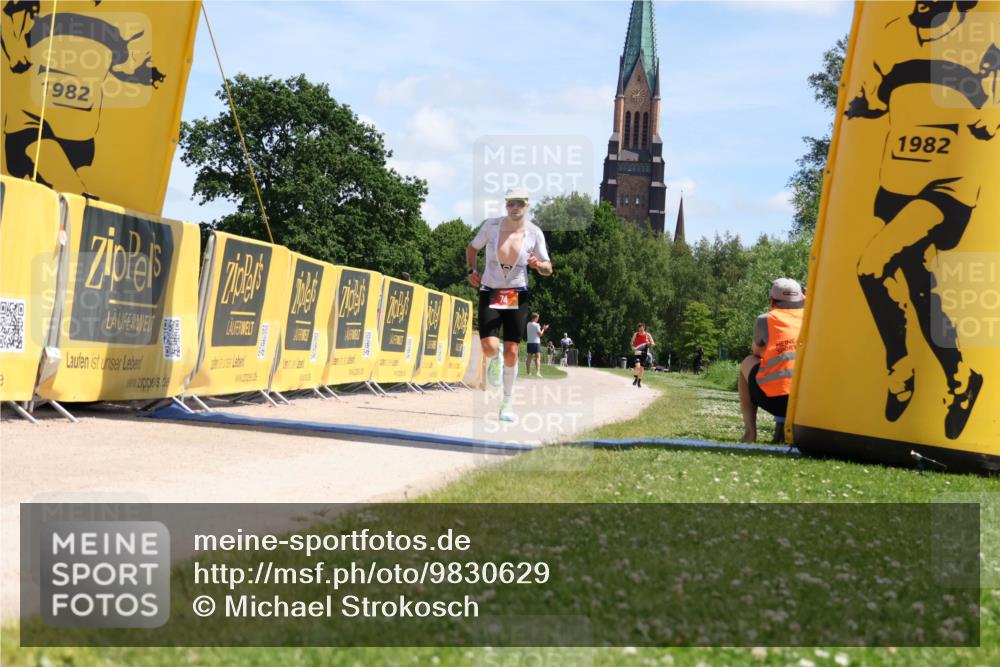 21.06.2026 - Viking Triathlon Michael Strokosch http://msf.ph/oto/9830629 21.06.2026 12:44:54 Laufen 74 meine-sportfotos.de