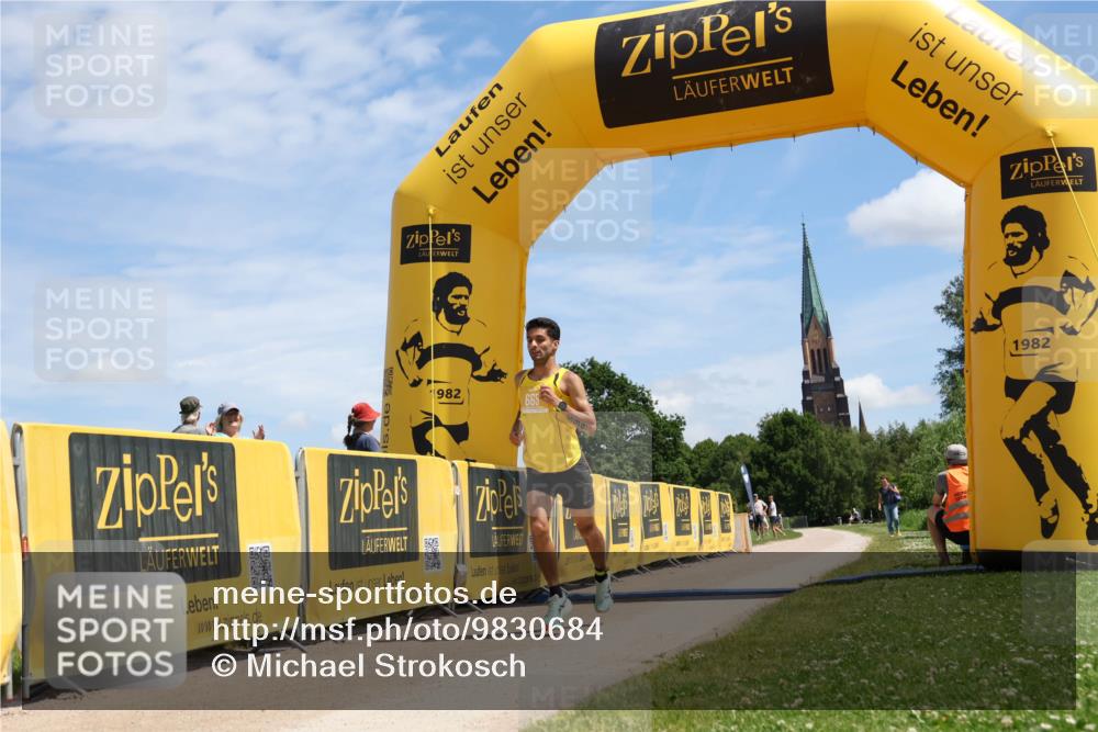 21.06.2026 - Viking Triathlon Michael Strokosch http://msf.ph/oto/9830684 21.06.2026 12:47:25 Laufen 665 meine-sportfotos.de