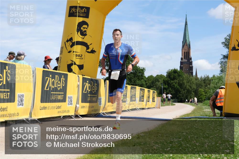 21.06.2026 - Viking Triathlon Michael Strokosch http://msf.ph/oto/9830695 21.06.2026 12:48:39 Laufen 410 meine-sportfotos.de