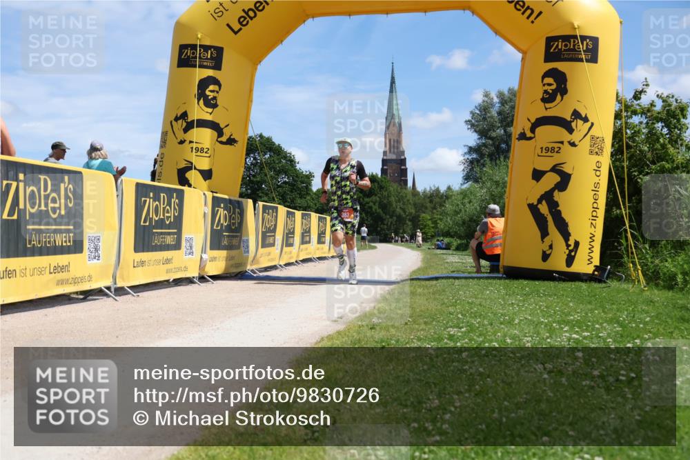 21.06.2026 - Viking Triathlon Michael Strokosch http://msf.ph/oto/9830726 21.06.2026 12:51:38 Laufen 383 meine-sportfotos.de