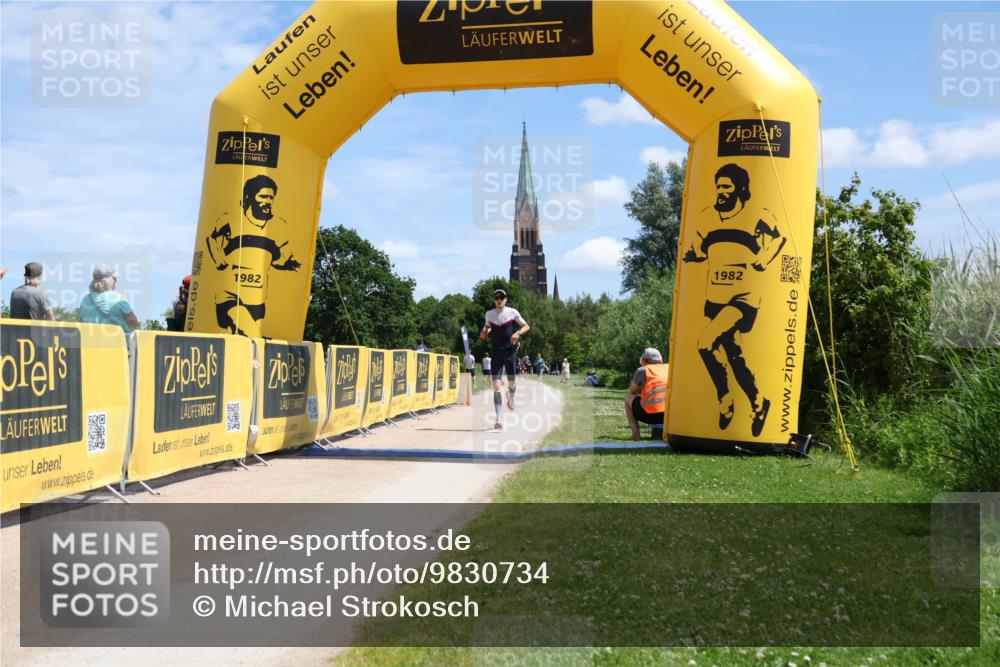 21.06.2026 - Viking Triathlon Michael Strokosch http://msf.ph/oto/9830734 21.06.2026 12:52:23 Laufen 579 meine-sportfotos.de