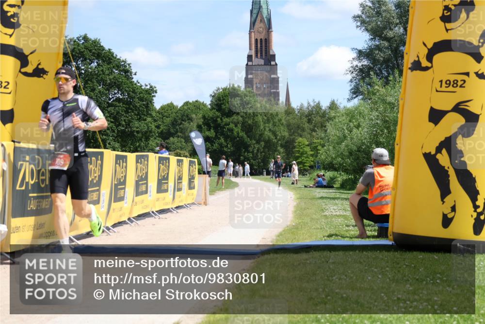 21.06.2026 - Viking Triathlon Michael Strokosch http://msf.ph/oto/9830801 21.06.2026 12:52:55 Laufen 109, 392, 627 meine-sportfotos.de