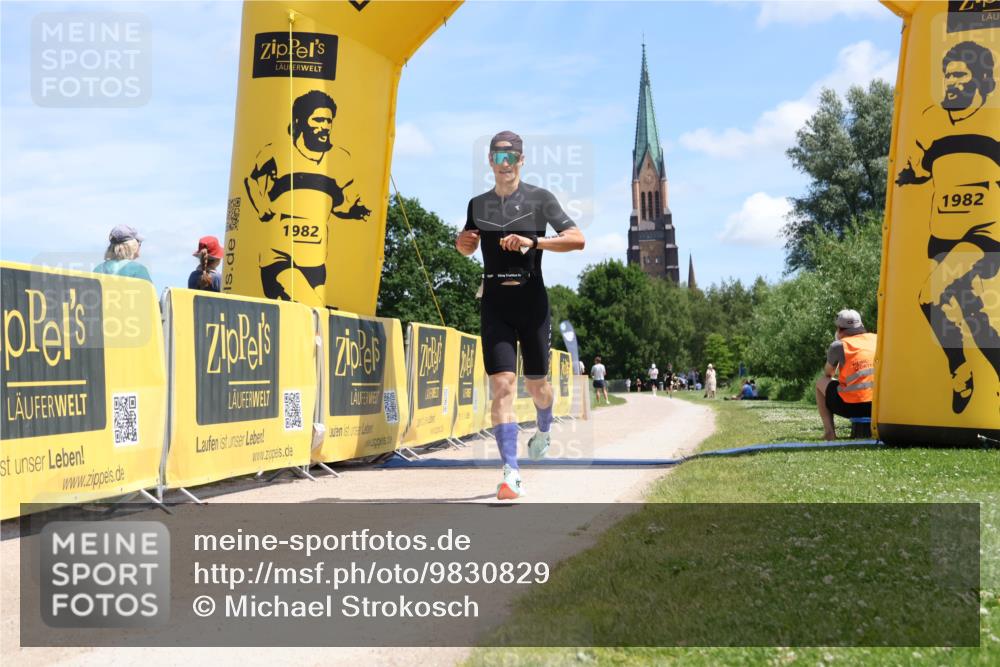 21.06.2026 - Viking Triathlon Michael Strokosch http://msf.ph/oto/9830829 21.06.2026 12:53:42 Laufen 446 meine-sportfotos.de