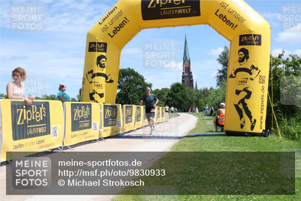 21.06.2026 - Viking Triathlon Michael Strokosch http://msf.ph/oto/9830933 21.06.2026 12:56:10 Laufen 14, 486 meine-sportfotos.de