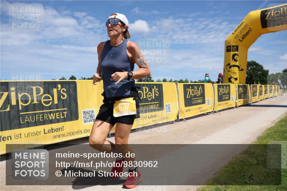 21.06.2026 - Viking Triathlon Michael Strokosch http://msf.ph/oto/9830962 21.06.2026 12:57:04 Laufen 637 meine-sportfotos.de