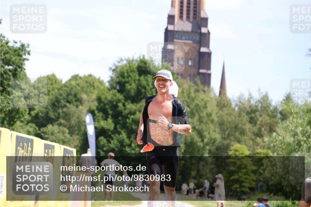 21.06.2026 - Viking Triathlon Michael Strokosch http://msf.ph/oto/9830983 21.06.2026 12:58:06 Laufen 2 meine-sportfotos.de