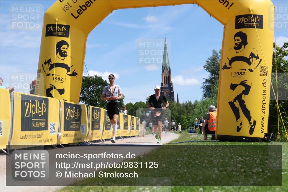 21.06.2026 - Viking Triathlon Michael Strokosch http://msf.ph/oto/9831125 21.06.2026 13:02:20 Laufen 7, 25, 43, 404, 466 meine-sportfotos.de