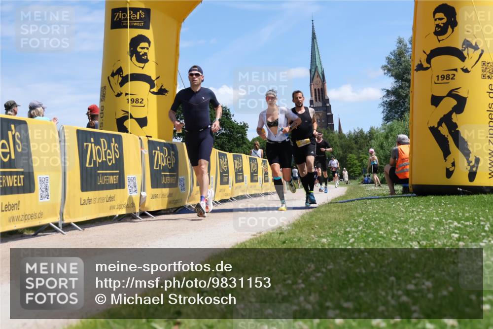 21.06.2026 - Viking Triathlon Michael Strokosch http://msf.ph/oto/9831153 21.06.2026 13:02:49 Laufen 82, 311, 391, 453, 648 meine-sportfotos.de