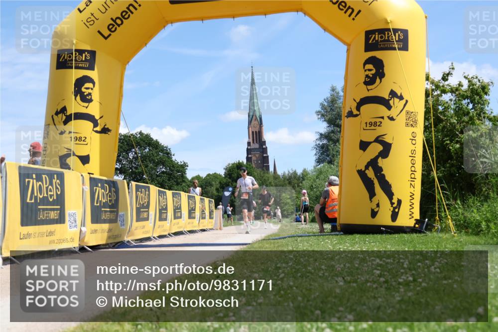 21.06.2026 - Viking Triathlon Michael Strokosch http://msf.ph/oto/9831171 21.06.2026 13:02:56 Laufen 41, 82, 170, 311, 391, 453, 648 meine-sportfotos.de