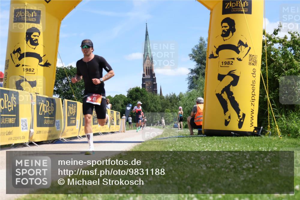 21.06.2026 - Viking Triathlon Michael Strokosch http://msf.ph/oto/9831188 21.06.2026 13:03:01 Laufen 41, 170 meine-sportfotos.de