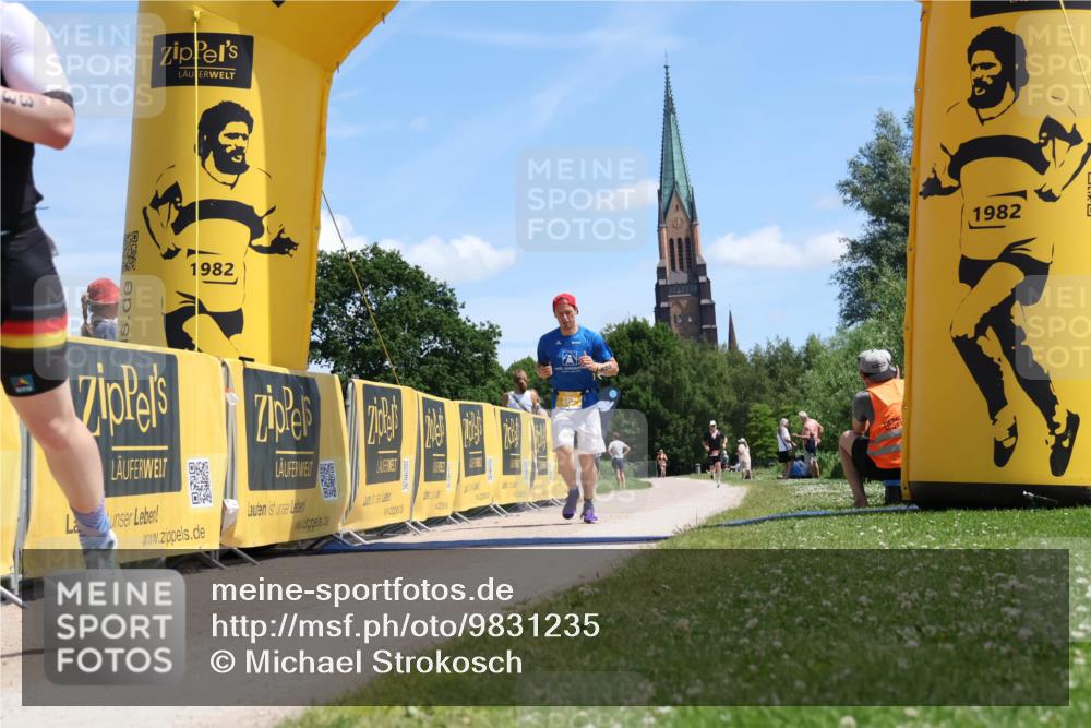 21.06.2026 - Viking Triathlon Michael Strokosch http://msf.ph/oto/9831235 21.06.2026 13:03:23 Laufen 332, 440, 668 meine-sportfotos.de