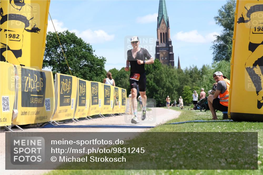 21.06.2026 - Viking Triathlon Michael Strokosch http://msf.ph/oto/9831245 21.06.2026 13:03:36 Laufen 214 meine-sportfotos.de