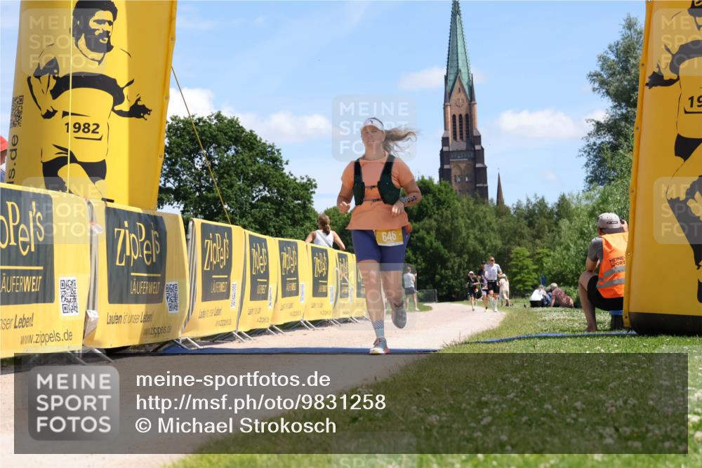 21.06.2026 - Viking Triathlon Michael Strokosch http://msf.ph/oto/9831258 21.06.2026 13:03:57 Laufen 645 meine-sportfotos.de