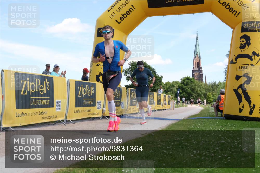 21.06.2026 - Viking Triathlon Michael Strokosch http://msf.ph/oto/9831364 21.06.2026 13:07:16 Laufen 100, 575, 576 meine-sportfotos.de