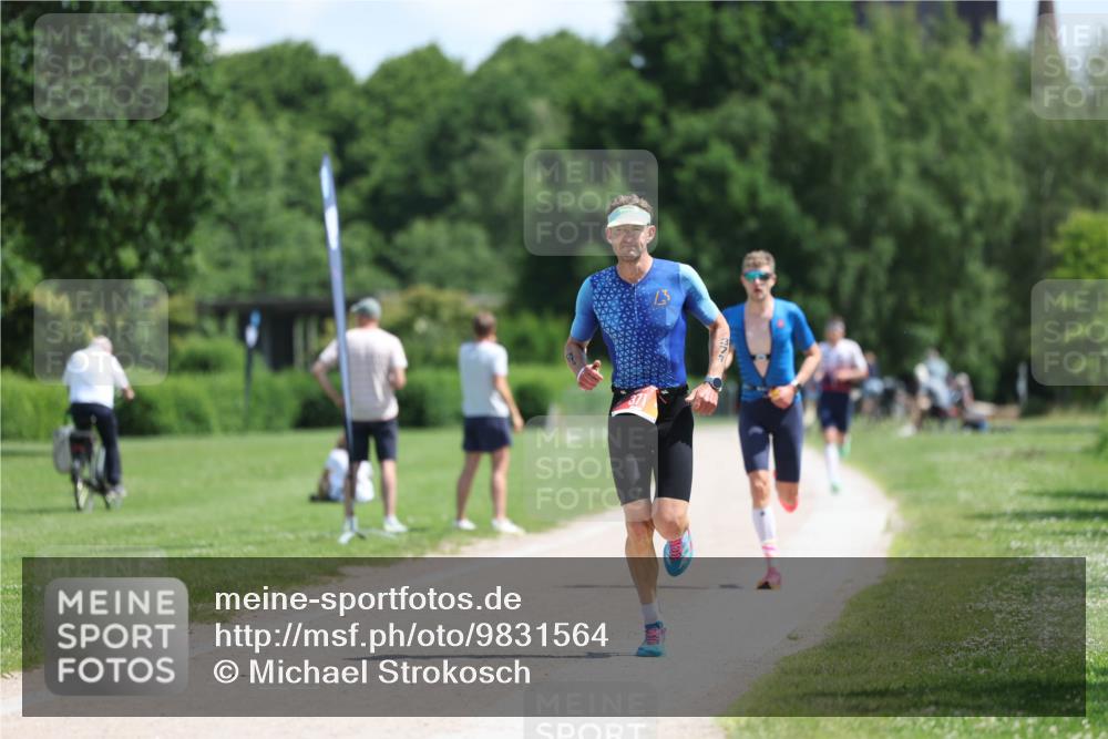 21.06.2026 - Viking Triathlon Michael Strokosch http://msf.ph/oto/9831564 21.06.2026 12:36:56 Laufen 371, 575 meine-sportfotos.de
