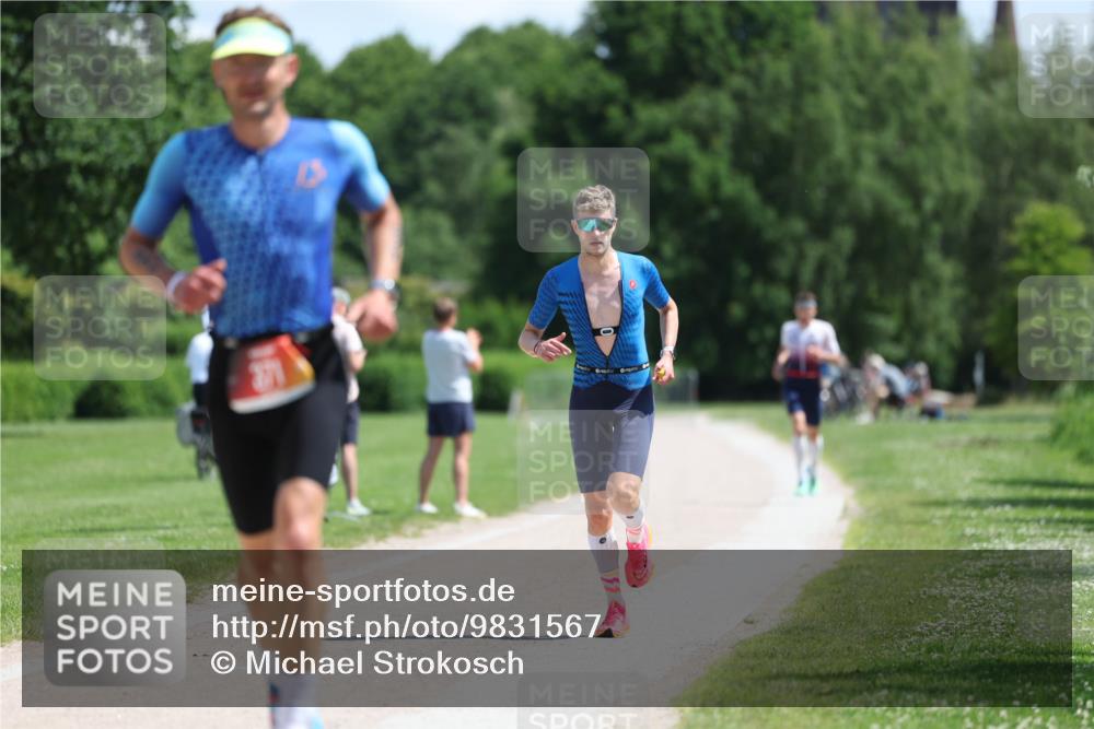 21.06.2026 - Viking Triathlon Michael Strokosch http://msf.ph/oto/9831567 21.06.2026 12:36:58 Laufen 371, 575 meine-sportfotos.de