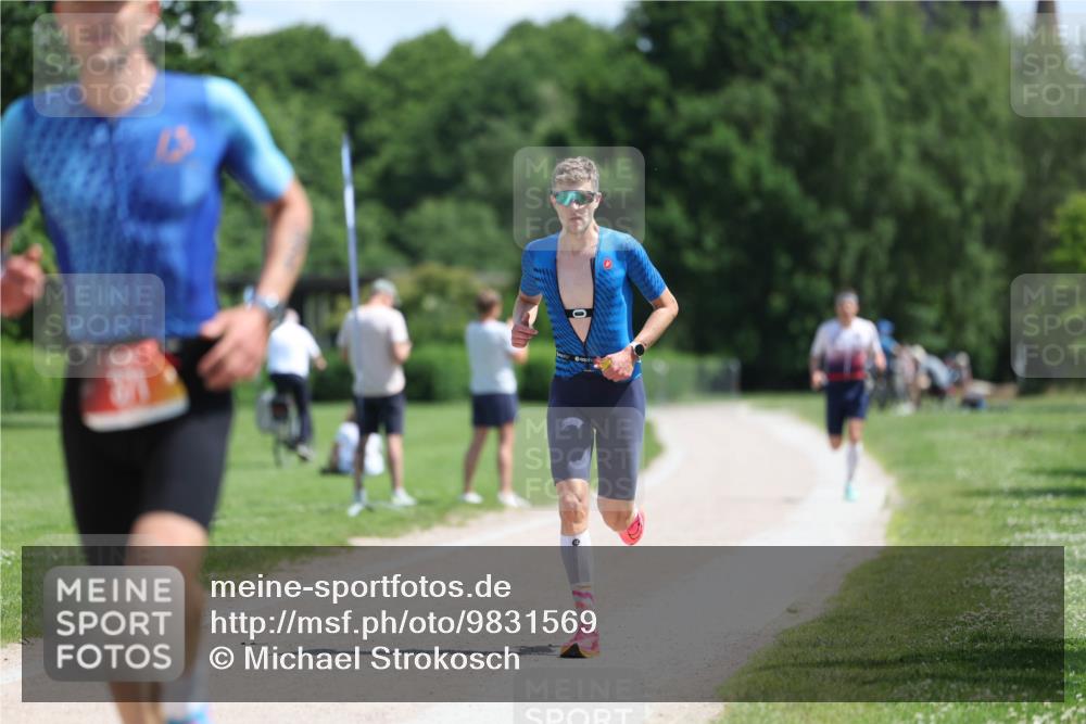 21.06.2026 - Viking Triathlon Michael Strokosch http://msf.ph/oto/9831569 21.06.2026 12:36:58 Laufen 371, 575 meine-sportfotos.de