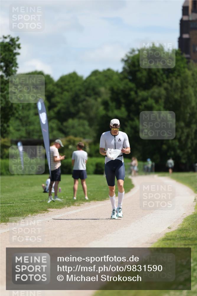 21.06.2026 - Viking Triathlon Michael Strokosch http://msf.ph/oto/9831590 21.06.2026 12:41:03 Laufen 548 meine-sportfotos.de