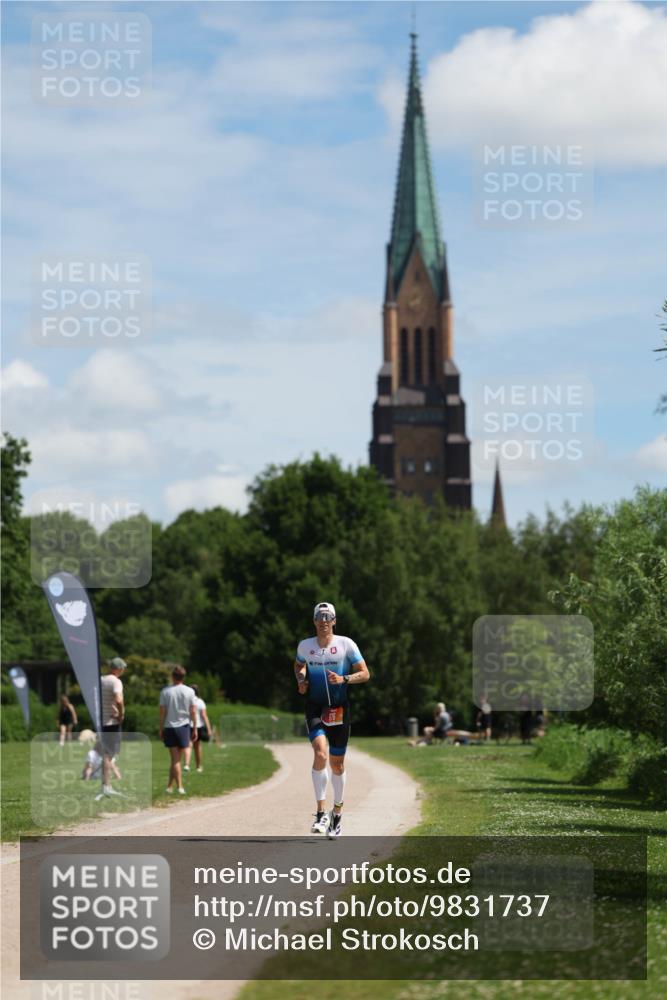 21.06.2026 - Viking Triathlon Michael Strokosch http://msf.ph/oto/9831737 21.06.2026 12:45:17 Laufen 176 meine-sportfotos.de