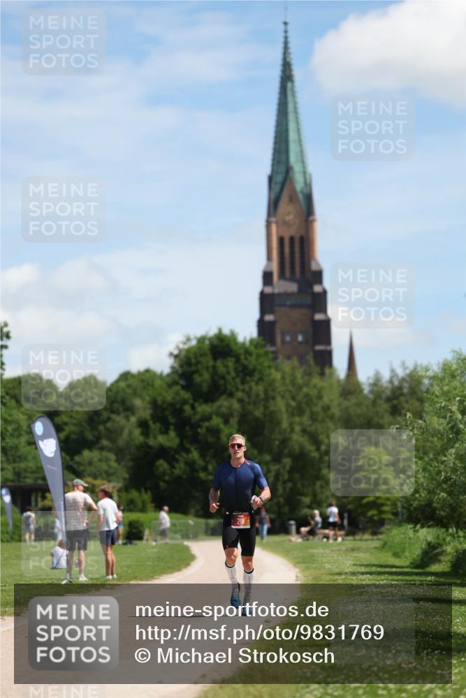 21.06.2026 - Viking Triathlon Michael Strokosch http://msf.ph/oto/9831769 21.06.2026 12:46:10 Laufen 218 meine-sportfotos.de