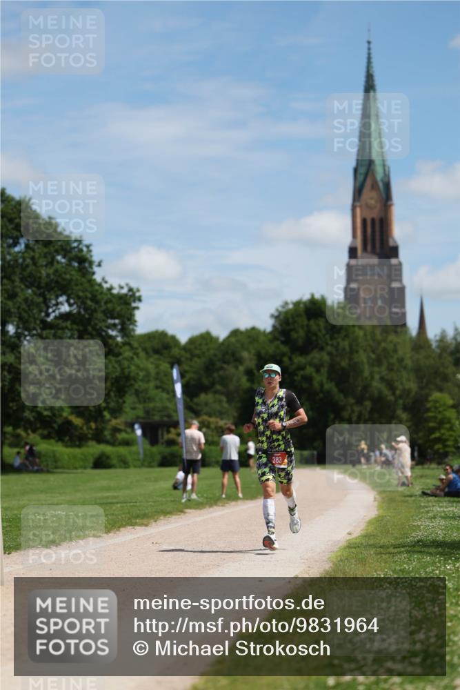 21.06.2026 - Viking Triathlon Michael Strokosch http://msf.ph/oto/9831964 21.06.2026 12:51:33 Laufen 383 meine-sportfotos.de