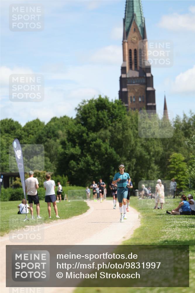 21.06.2026 - Viking Triathlon Michael Strokosch http://msf.ph/oto/9831997 21.06.2026 12:52:28 Laufen 447 meine-sportfotos.de