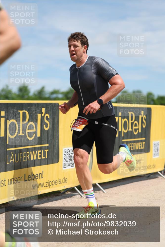 21.06.2026 - Viking Triathlon Michael Strokosch http://msf.ph/oto/9832039 21.06.2026 12:52:51 Laufen 109, 392, 627 meine-sportfotos.de
