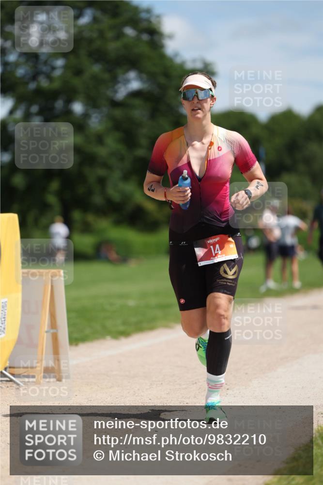 21.06.2026 - Viking Triathlon Michael Strokosch http://msf.ph/oto/9832210 21.06.2026 12:56:03 Laufen 14, 486 meine-sportfotos.de