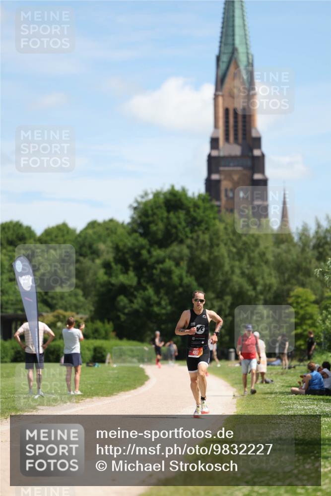 21.06.2026 - Viking Triathlon Michael Strokosch http://msf.ph/oto/9832227 21.06.2026 12:56:39 Laufen 487 meine-sportfotos.de