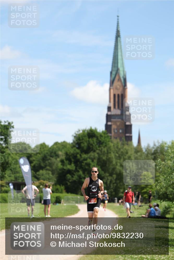 21.06.2026 - Viking Triathlon Michael Strokosch http://msf.ph/oto/9832230 21.06.2026 12:56:41 Laufen 487 meine-sportfotos.de