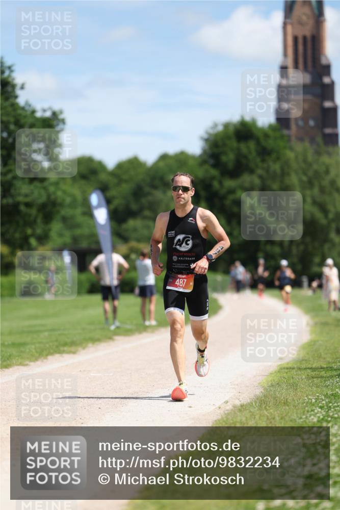 21.06.2026 - Viking Triathlon Michael Strokosch http://msf.ph/oto/9832234 21.06.2026 12:56:43 Laufen 487 meine-sportfotos.de