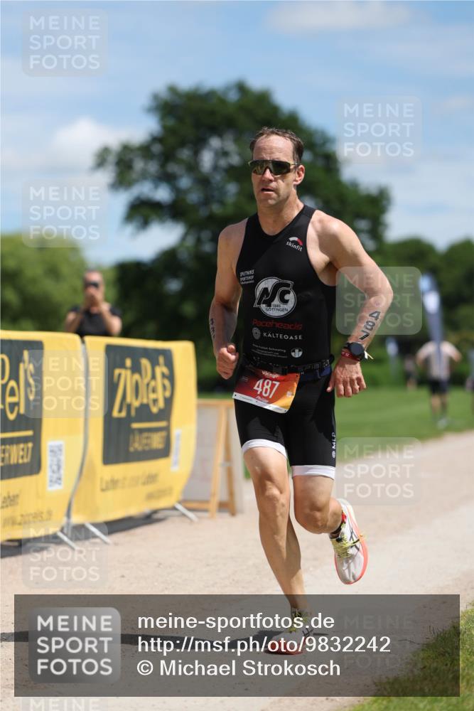 21.06.2026 - Viking Triathlon Michael Strokosch http://msf.ph/oto/9832242 21.06.2026 12:56:45 Laufen 487 meine-sportfotos.de