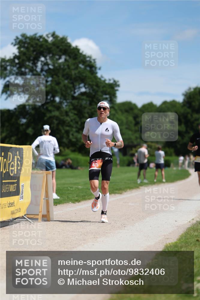 21.06.2026 - Viking Triathlon Michael Strokosch http://msf.ph/oto/9832406 21.06.2026 13:00:44 Laufen 425, 604 meine-sportfotos.de