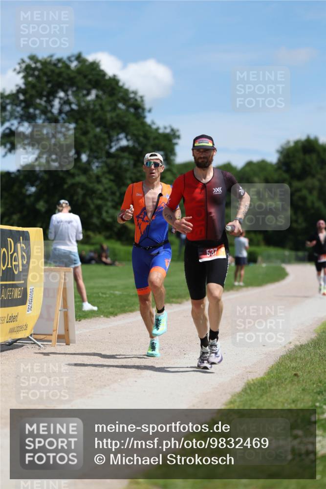 21.06.2026 - Viking Triathlon Michael Strokosch http://msf.ph/oto/9832469 21.06.2026 13:01:26 Laufen 200, 524, 537 meine-sportfotos.de