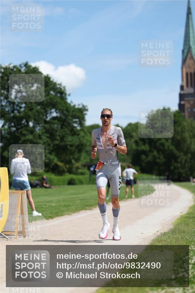21.06.2026 - Viking Triathlon Michael Strokosch http://msf.ph/oto/9832490 21.06.2026 13:01:35 Laufen 21, 524 meine-sportfotos.de