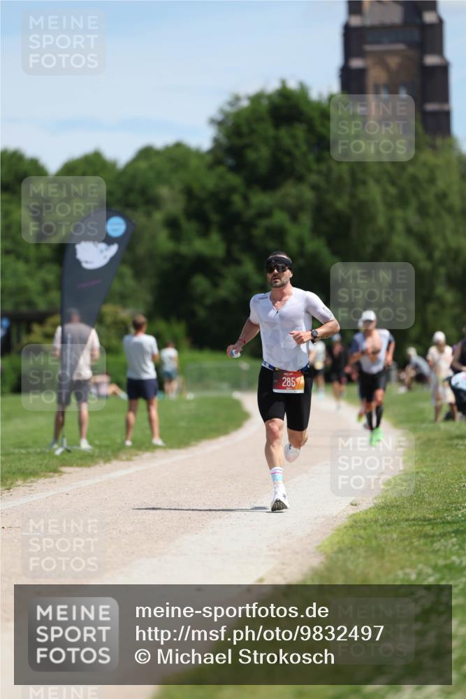 21.06.2026 - Viking Triathlon Michael Strokosch http://msf.ph/oto/9832497 21.06.2026 13:02:04 Laufen 285 meine-sportfotos.de