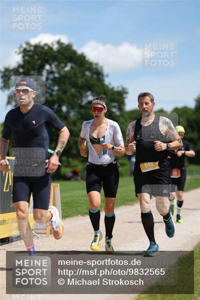 21.06.2026 - Viking Triathlon Michael Strokosch http://msf.ph/oto/9832565 21.06.2026 13:02:46 Laufen 82, 311, 391, 453, 648 meine-sportfotos.de
