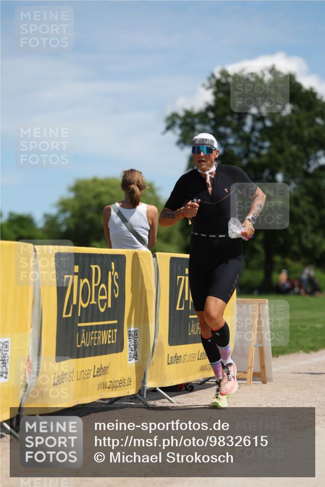 21.06.2026 - Viking Triathlon Michael Strokosch http://msf.ph/oto/9832615 21.06.2026 13:03:17 Laufen 332, 440, 668 meine-sportfotos.de