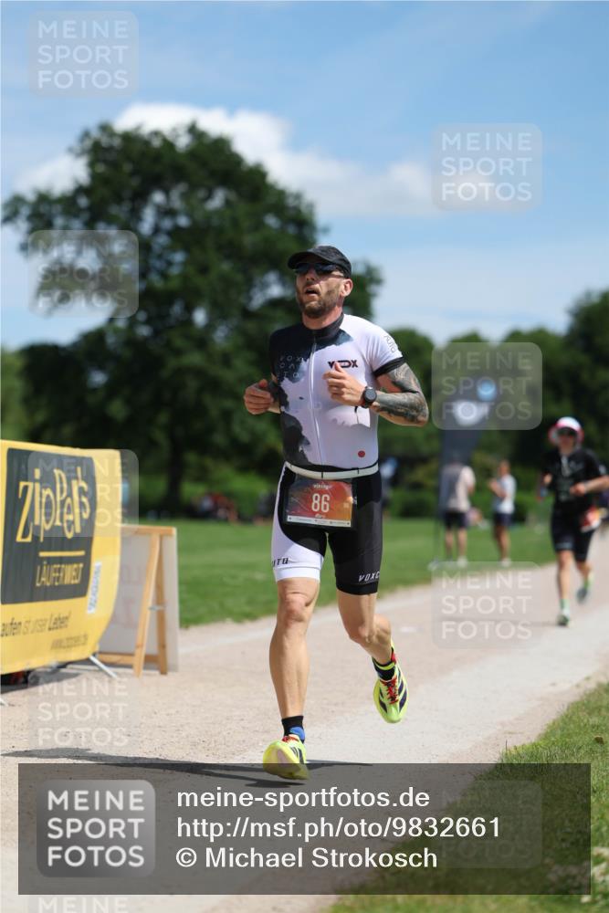 21.06.2026 - Viking Triathlon Michael Strokosch http://msf.ph/oto/9832661 21.06.2026 13:04:06 Laufen 86, 171, 508 meine-sportfotos.de