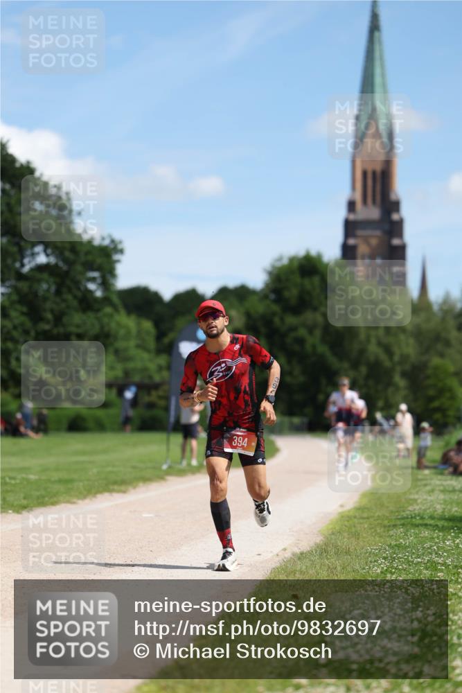 21.06.2026 - Viking Triathlon Michael Strokosch http://msf.ph/oto/9832697 21.06.2026 13:04:33 Laufen 394, 547 meine-sportfotos.de