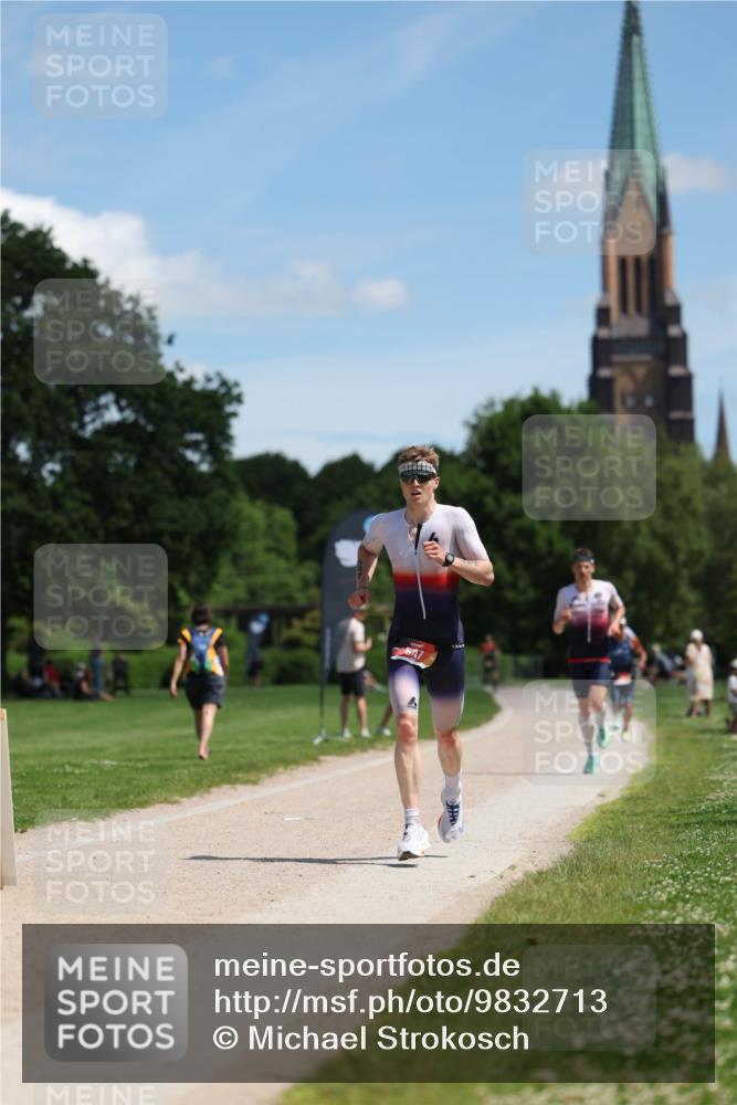 21.06.2026 - Viking Triathlon Michael Strokosch http://msf.ph/oto/9832713 21.06.2026 13:04:40 Laufen 31, 547 meine-sportfotos.de