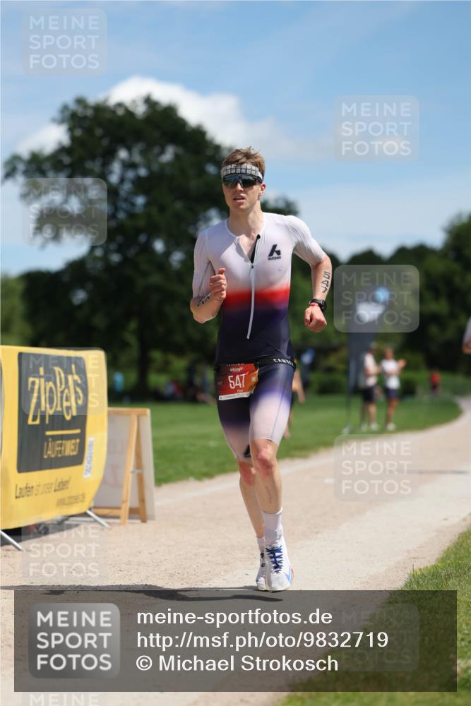 21.06.2026 - Viking Triathlon Michael Strokosch http://msf.ph/oto/9832719 21.06.2026 13:04:41 Laufen 31, 372, 547 meine-sportfotos.de