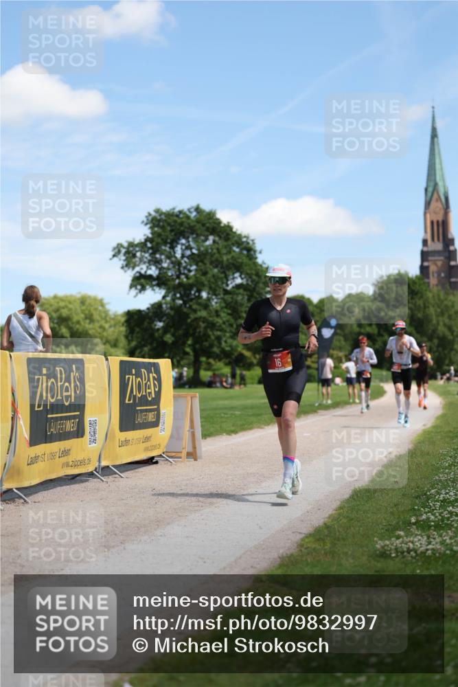21.06.2026 - Viking Triathlon Michael Strokosch http://msf.ph/oto/9832997 21.06.2026 13:08:24 Laufen 8, 16, 142, 348, 517 meine-sportfotos.de