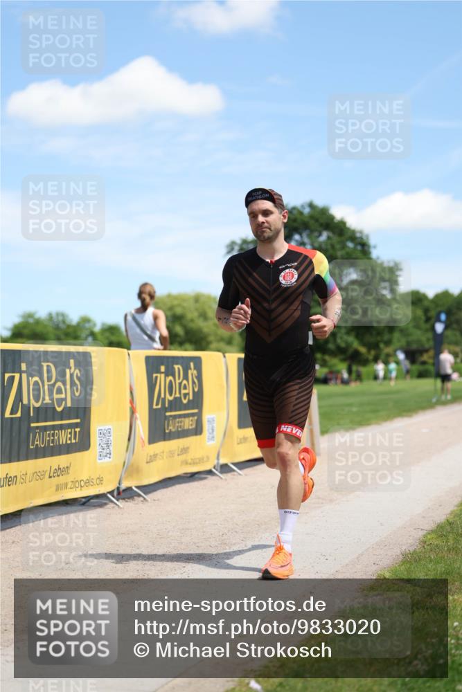 21.06.2026 - Viking Triathlon Michael Strokosch http://msf.ph/oto/9833020 21.06.2026 13:08:33 Laufen 142 meine-sportfotos.de