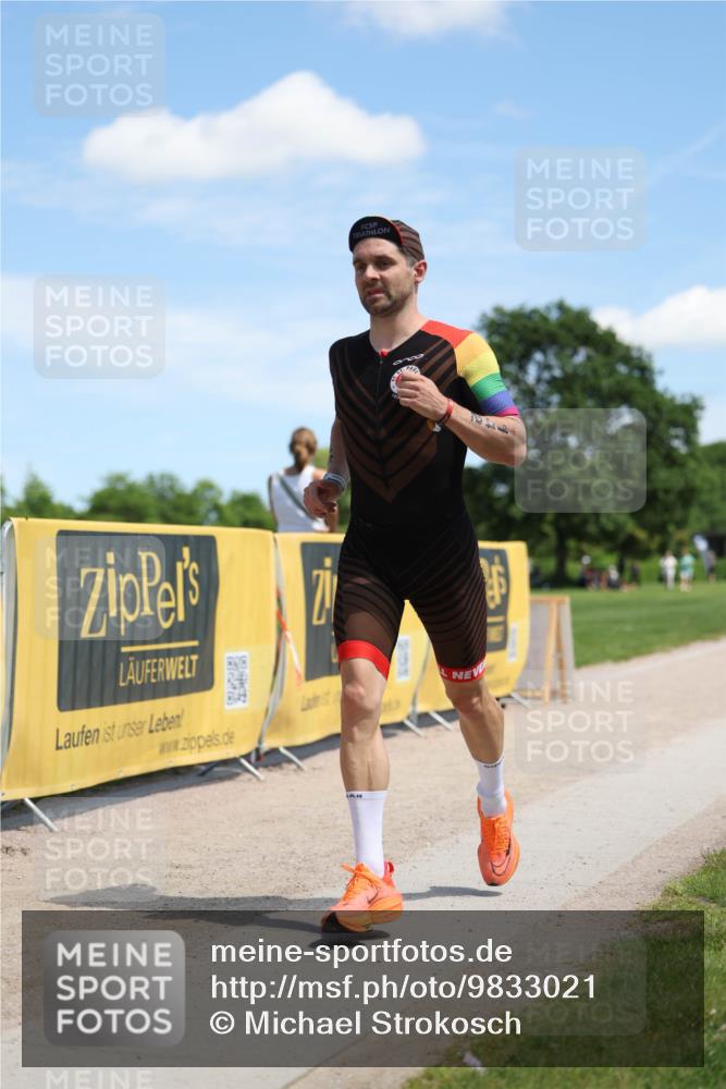 21.06.2026 - Viking Triathlon Michael Strokosch http://msf.ph/oto/9833021 21.06.2026 13:08:33 Laufen 142 meine-sportfotos.de