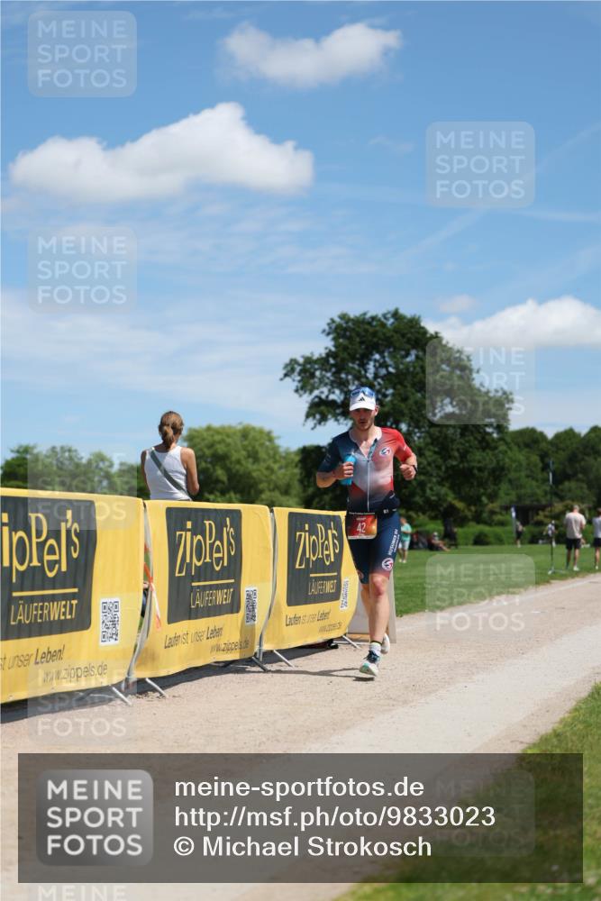 21.06.2026 - Viking Triathlon Michael Strokosch http://msf.ph/oto/9833023 21.06.2026 13:09:02 Laufen 42, 364 meine-sportfotos.de