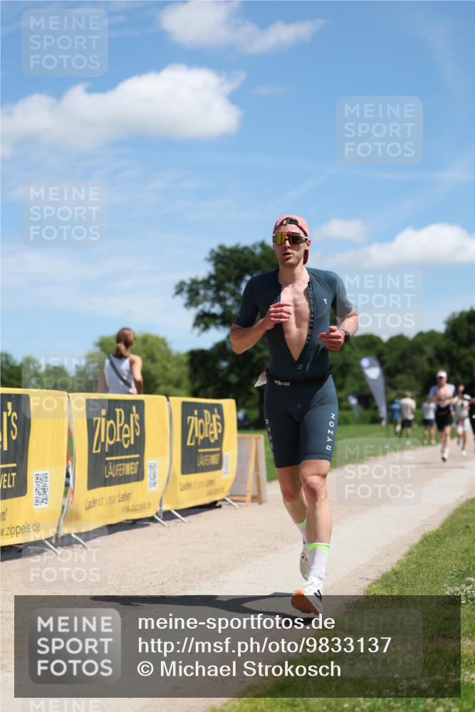 21.06.2026 - Viking Triathlon Michael Strokosch http://msf.ph/oto/9833137 21.06.2026 13:10:28 Laufen 55, 58, 103, 126, 136, 380, 527 meine-sportfotos.de