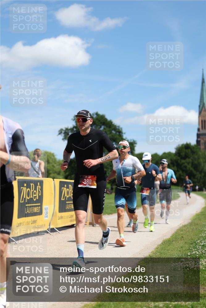 21.06.2026 - Viking Triathlon Michael Strokosch http://msf.ph/oto/9833151 21.06.2026 13:10:33 Laufen 58, 73, 103, 126, 136, 380, 527 meine-sportfotos.de